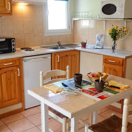 Lumineux Pres De Cassen, 30 M², Avec Parking * 카센